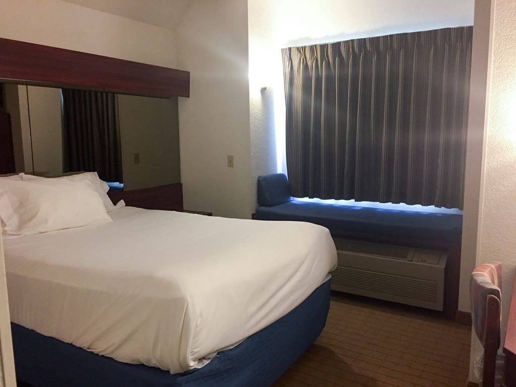 6-olathe, Ks Hotel