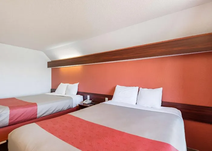 Motel 6-Olathe, Ks