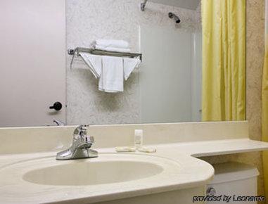 6-olathe, Ks Hotel 2*